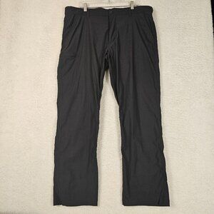 UB Tech Pants Classic Fit Men's Size 40X32 Black Athletic Side Pocket Gorpcore